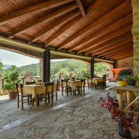 L'antico Casolare Farm stay *